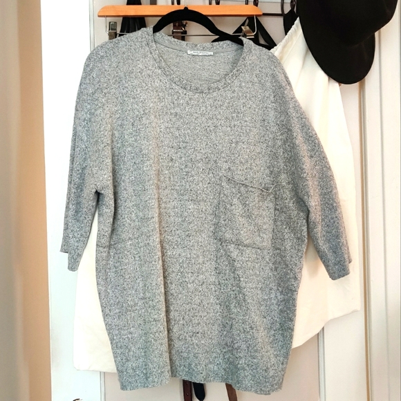 Zara Oversize T Shirt - Picture 1 of 2